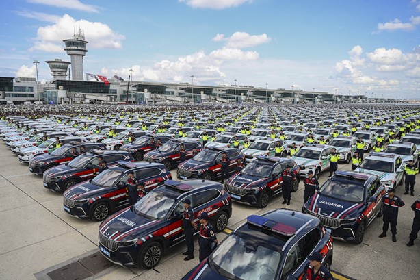 Foto - ‘Togg yok’ yalanı boşa çıktı! İşte Jandarma ve emniyete teslim edilen Togg sayısı