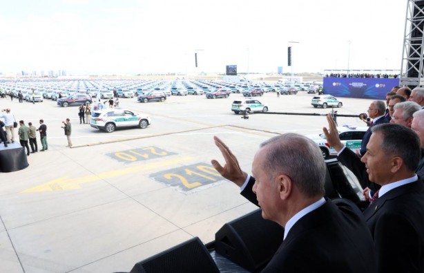 Foto - ‘Togg yok’ yalanı boşa çıktı! İşte Jandarma ve emniyete teslim edilen Togg sayısı