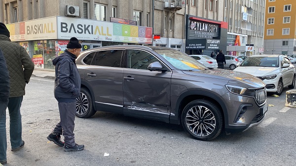 Foto - Togg'a nazar değdi!