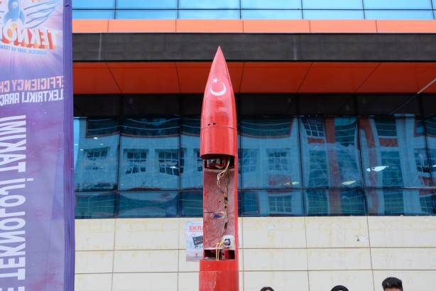 Foto - TOGG'dan sonra bir bomba daha! Türk öğrenciler elektrikli otomobil yaptı