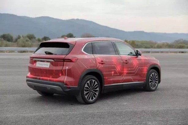 Foto - TOGG'un lansman tarihi belli oldu! 185 robot aynı anda çalışıyor