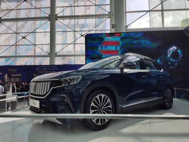 Foto - TOGG'un lansman tarihi belli oldu! 185 robot aynı anda çalışıyor