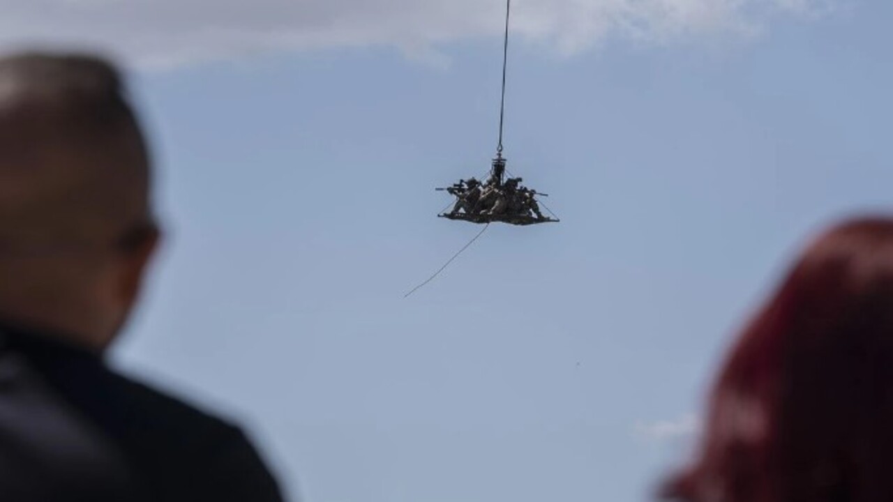 Foto - TOGG’un yeni sedan modeli görücüye çıktı! Yavru Vatan'da T10F gözleri kamaştırdı