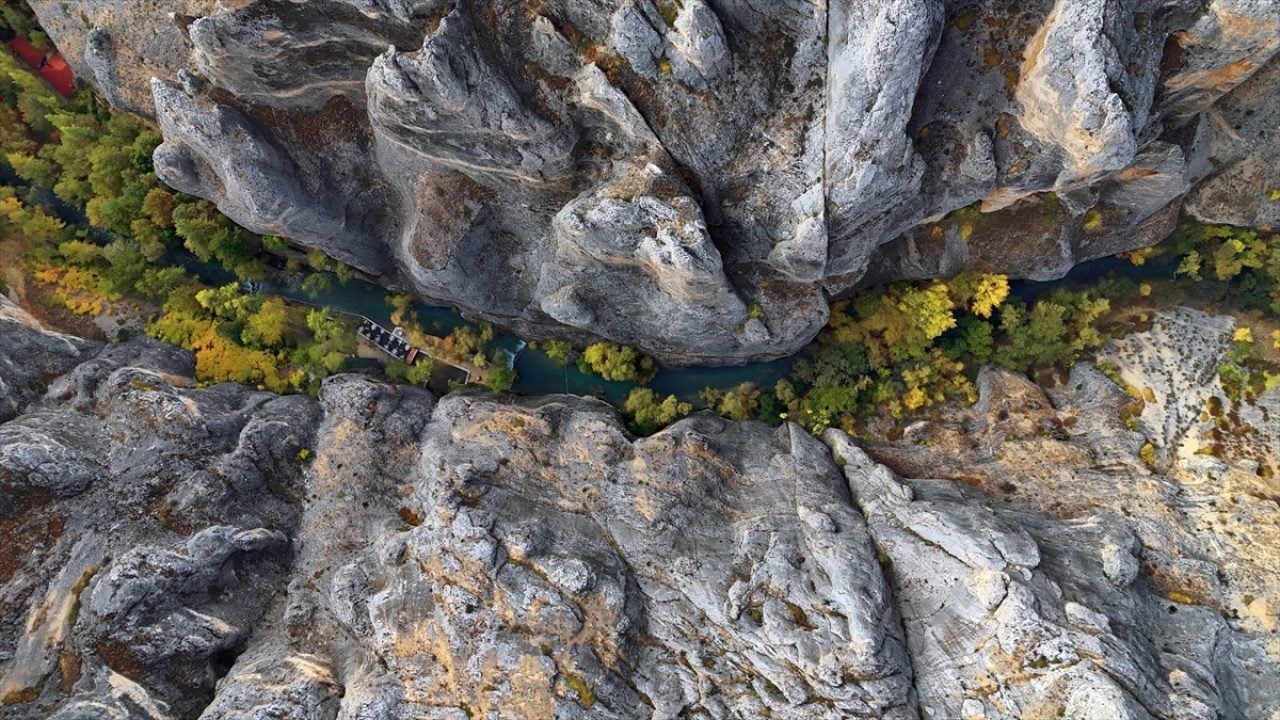 Foto - Tohma Kanyonu'nda sonbahar renkleri hakim oldu