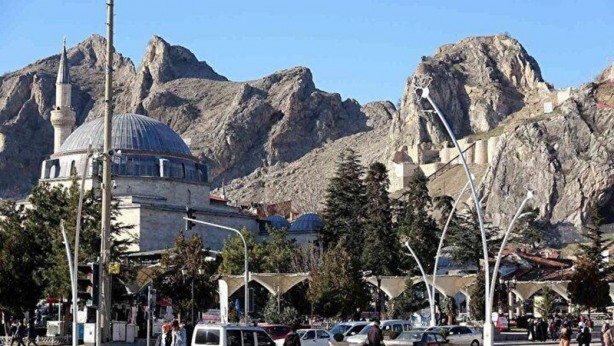 Foto - Tokat Kalesi'nde esrarengiz görüntü! İnsan silueti dikkat çekiyor