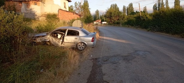 Tokat'ta direksiyon başında uyuyan sürücü kazaya neden oldu: 4 yaralı