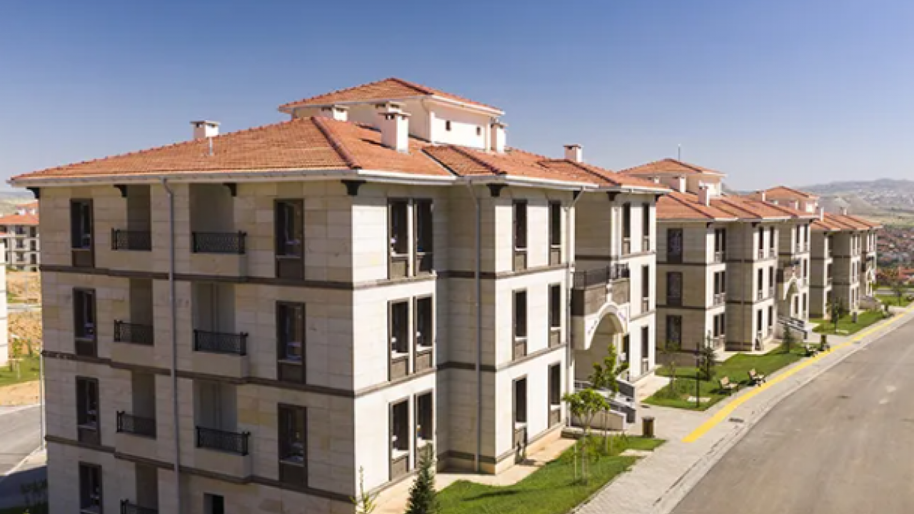 TOKİ devasa listeyi duyurdu! 500 bin konut projesinde evlerin konumu belli oldu!