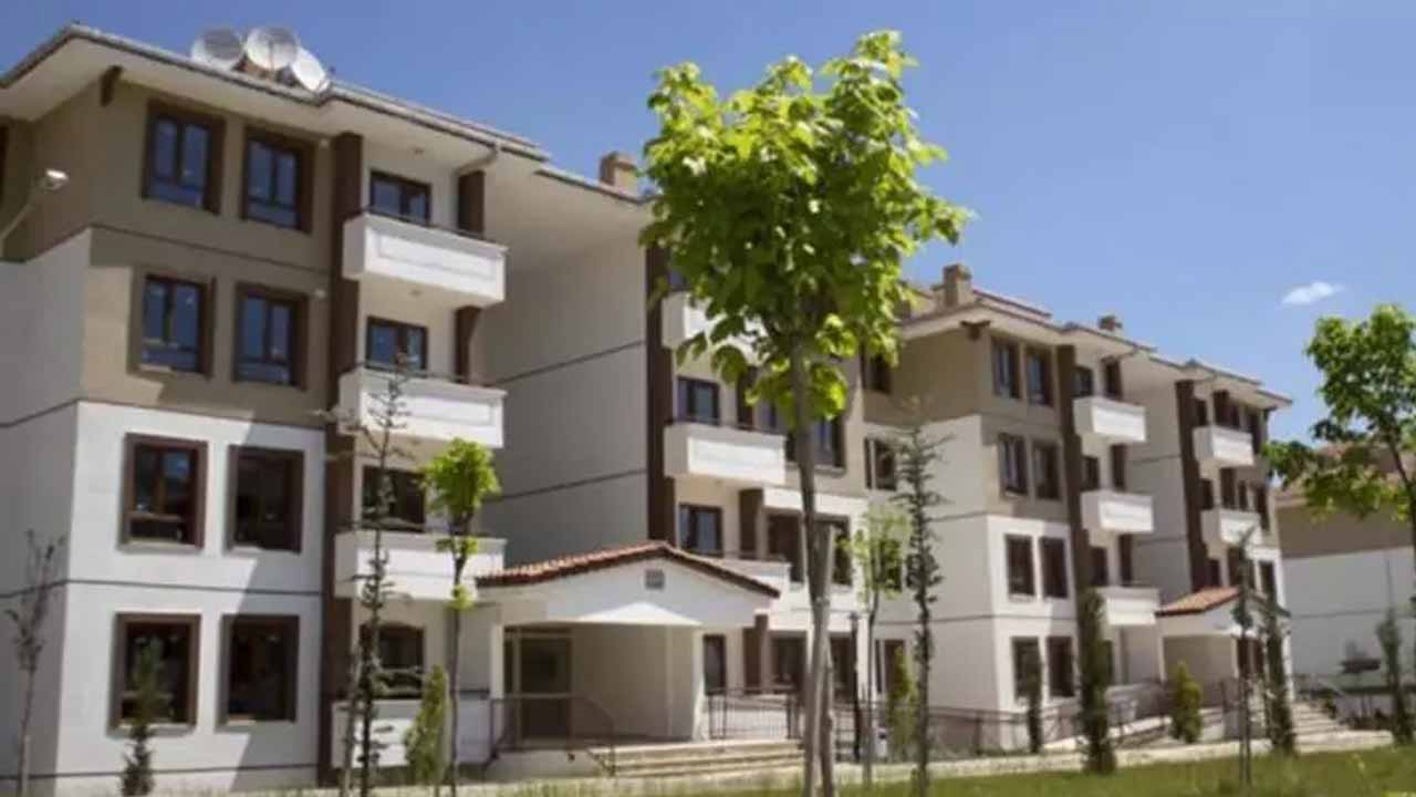 Foto - TOKİ gümbür gümbür geliyor! Arabadan ucuza ev sahibi yapacak