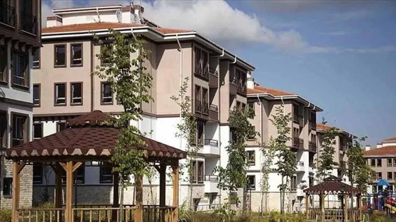 Foto - TOKİ gümbür gümbür geliyor! Arabadan ucuza ev sahibi yapacak