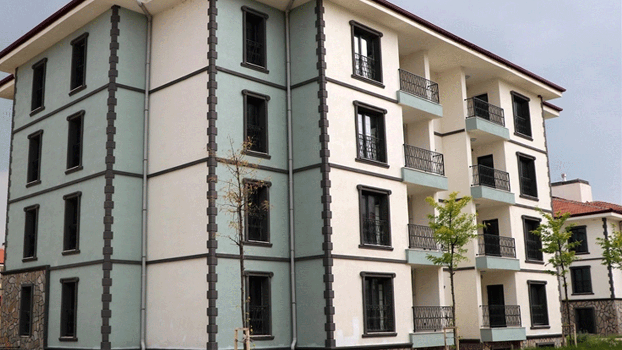 TOKİ harekete geçiyor: En az 3 çocuklu ailelere konut müjdesi!