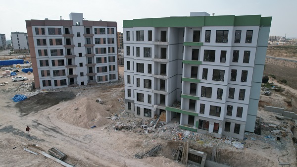 Foto - TOKİ konutları hızla yükseliyor