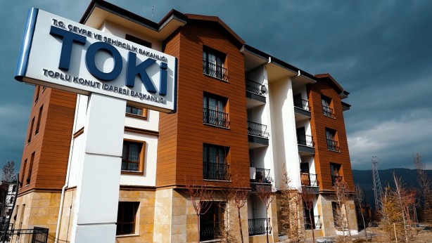  TOKİ, sosyal konutları teslim etmeye başladı