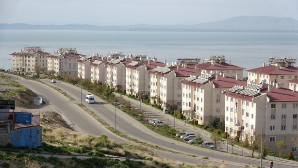 Foto - TOKİ'den uygun fiyatlı konut ve iş yeri! İşte başvuru şartları...