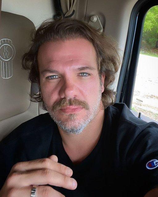 Foto - Tolga Karel’den Uğur Dündar’a "seçim" kapağı