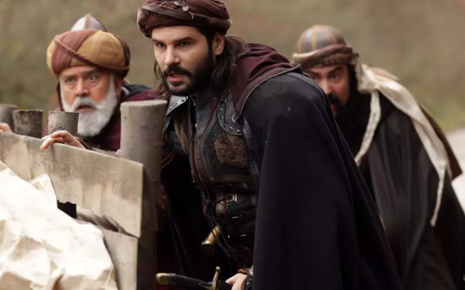 Tolgahan Sayışman'dan kötü haber! Barbaroslar çekimlerine ara verildi