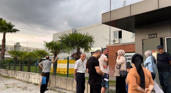 Foto - Tonlarca et imha edildi! Kurbanlık dana yerine sosis teslim aldılar