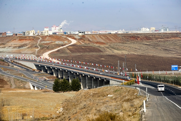 Foto - Toplam uzunluğu 1142 metre... Devegeçidi Köprüsü bugün açılıyor