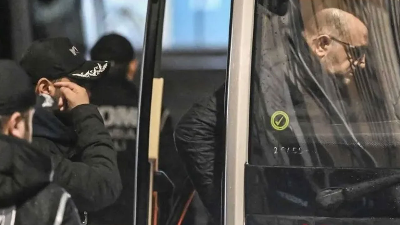 Foto - Toplu taşımayı batıran Özgür Karabat, o iş adamından rüşvet istemiş! Talimat tabii ki Ekrem'den!