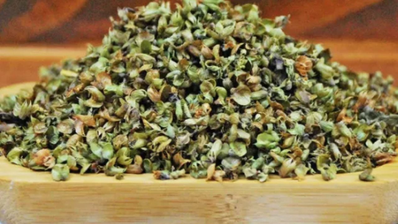 Foto - Toprağa dikildiği an verimi ikiye katlıyor! Kur’an’da "bereket bitkisi" diye geçen mucizevi bitki tarlaları ihya etti