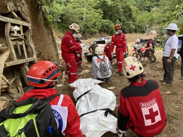 Foto - Toprak kayması felaketi! 60'ın üstünde ölü var
