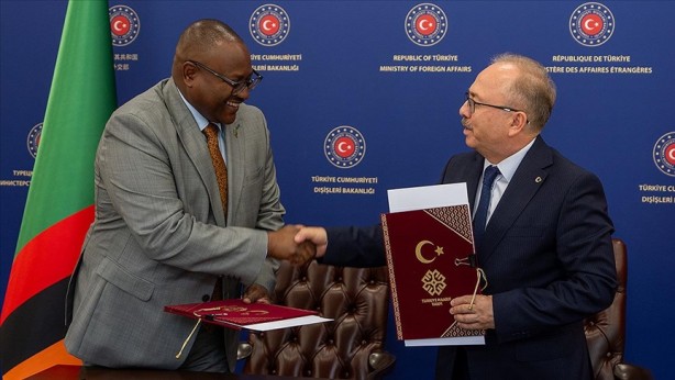 Foto - Topraklarından altın, bakır ve uranyum fışkıran ülkeden Türkiye'ye bomba teklif: Büyük bir piyasa olabilir