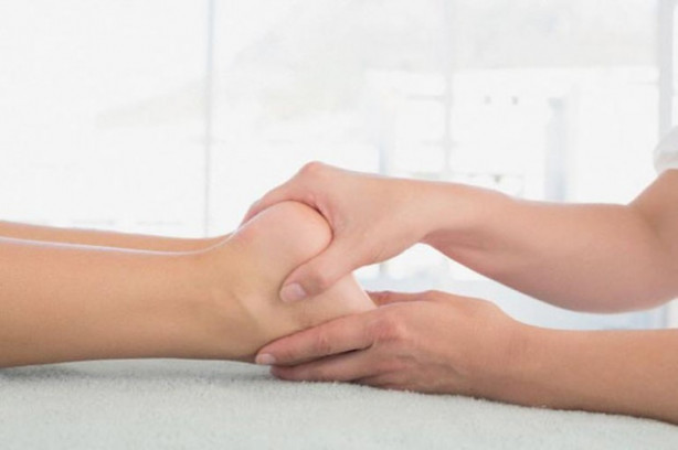 Foto - Topuk ağrısının tedavisi mümkün mü?