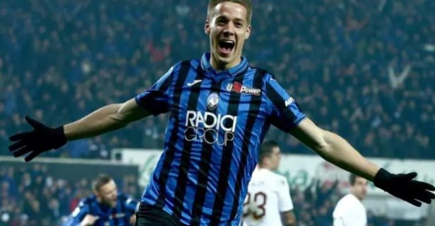 Foto - Topun peşinden giden milyonlarca dolarlar! İşte çuvalla para harcayan takımlar