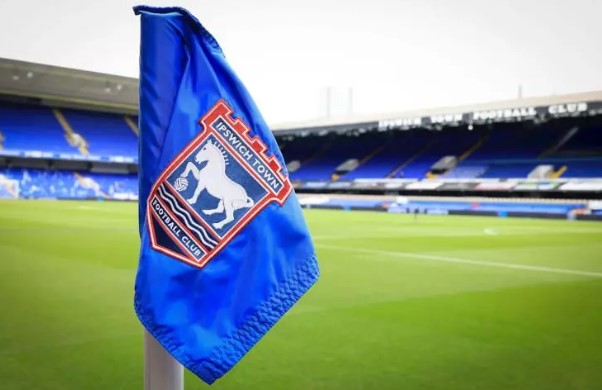 Foto - Topun peşinden giden milyonlarca dolarlar! İşte çuvalla para harcayan takımlar