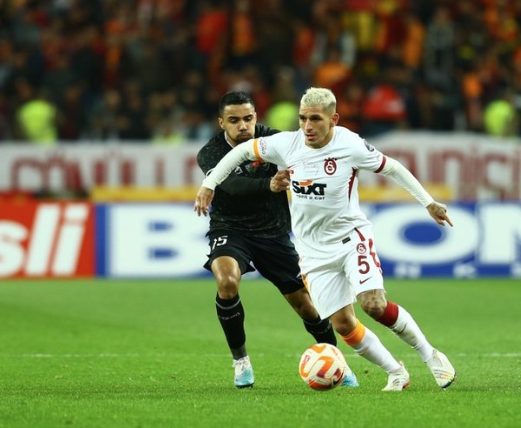 Foto - Torreira'nın oynamama sebebi yoksa bu mu? O teklif ortaya çıktı!