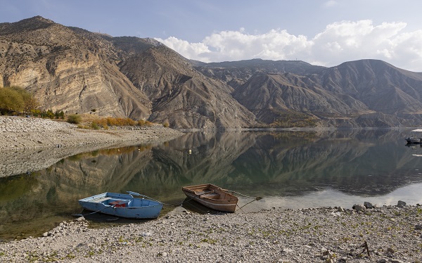 Foto - Tortum Gölü tüm dikkatleri üzerine çekiyor