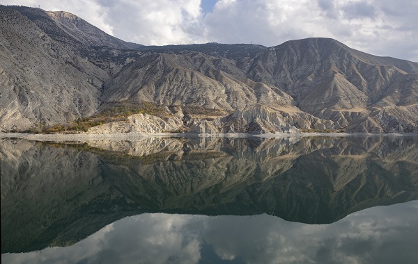 Foto - Tortum Gölü tüm dikkatleri üzerine çekiyor