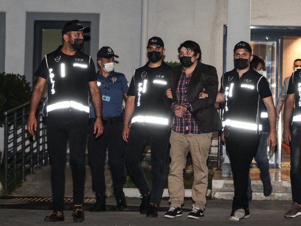 Foto - Tosuncuk'un cebindeki para dudak uçuklattı