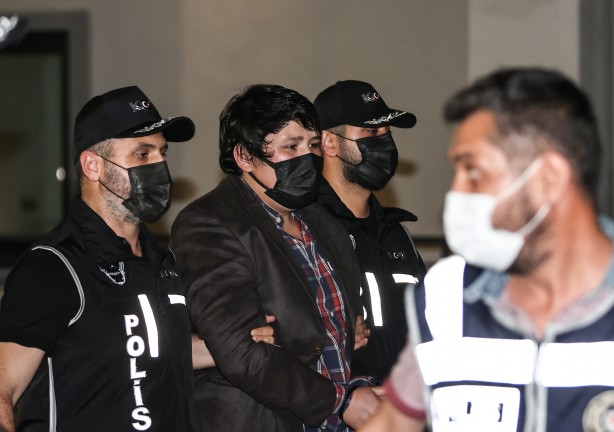 Foto - Tosuncuk'un cebindeki para dudak uçuklattı