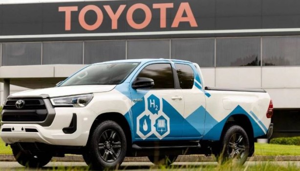 Toyota, hidrojen yakıtta vites yükseltti