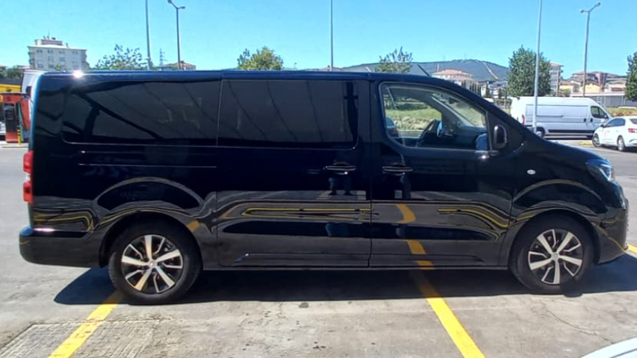 Foto - Toyota Proace Verso 8+1 Passion X-Pack ile 8 kişilik konfor! Büyüklüğün içinde binek araç rahatlığı