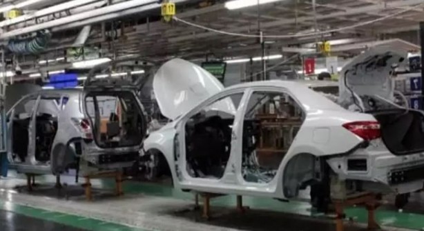 Foto - Toyota, Tesla'ya özendi! Geleneksel yöntemi terk edecek