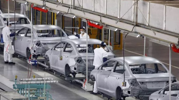 Foto - Toyota, Tesla'ya özendi! Geleneksel yöntemi terk edecek