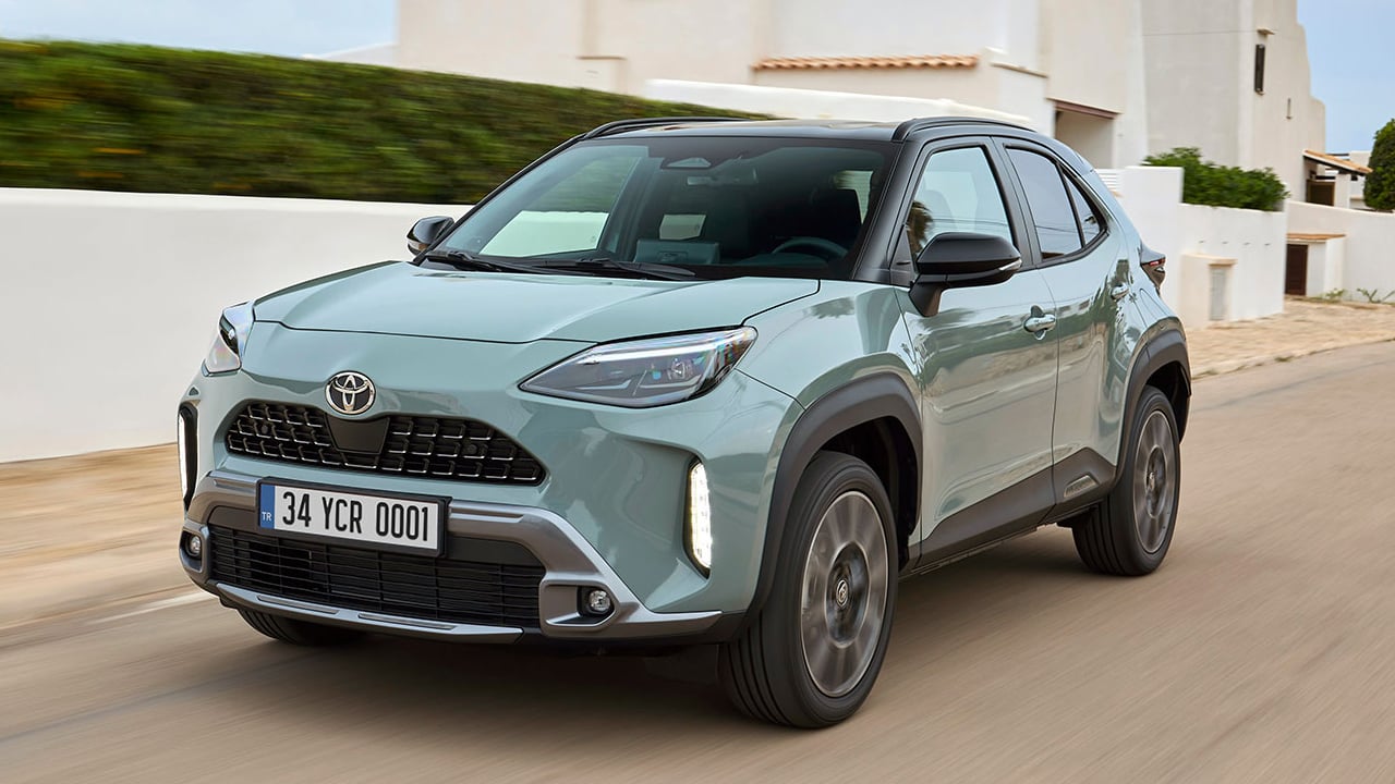Toyota Türkiye'den kasım fırsatları! C-HR, Corolla ve Hilux modellerinde büyük indirimler ve avantajlı fiyatlar
