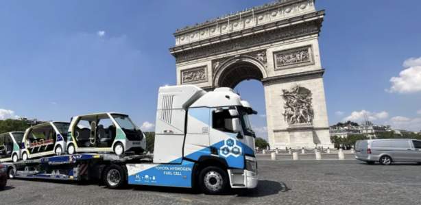 Foto - Mobilitenin öncüsü Toyota’dan Paris’te gövde gösterisi!