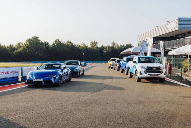 Mobilitenin öncüsü Toyota’dan Paris’te gövde gösterisi!