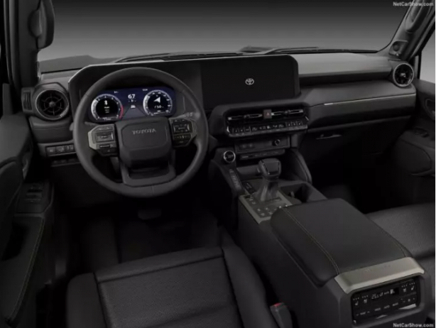 Foto - Toyota'nın amiral gemisi Land Cruiser Prado örtüsünü kaldırdı! Türkiye'ye de gelecek