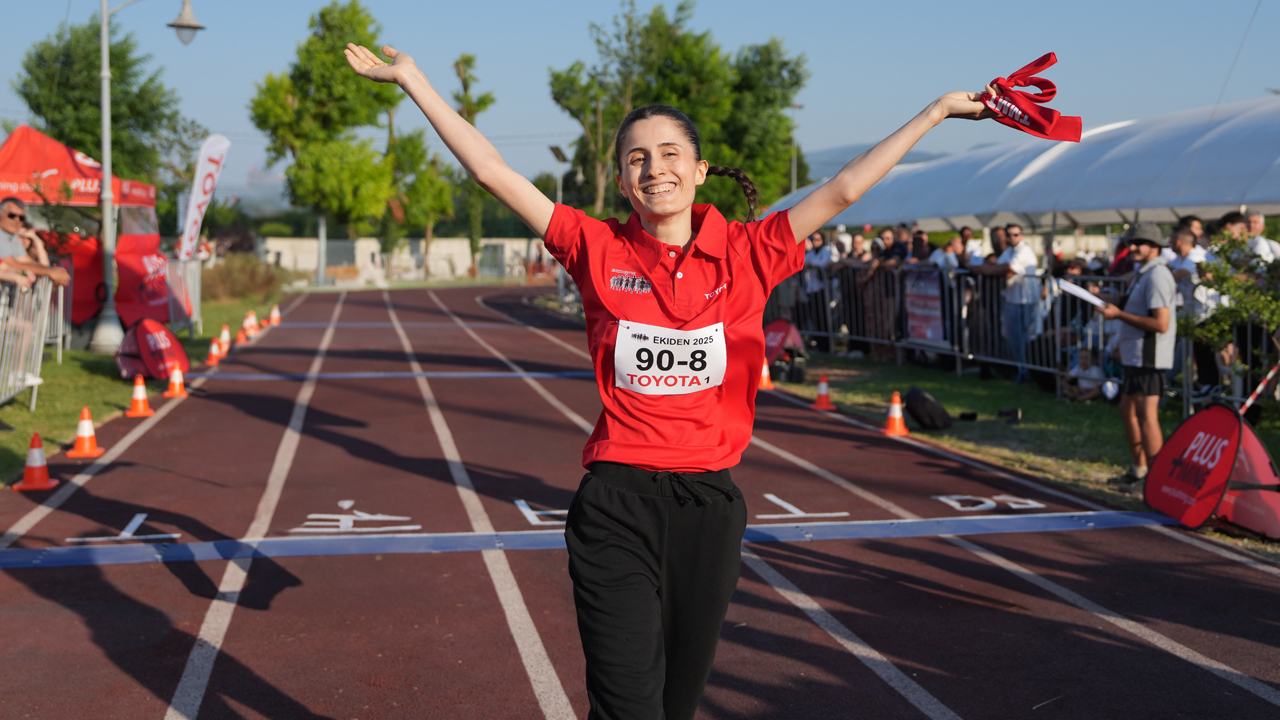 Foto - Toyota’nın geleneksel yarışı 21. kez gerçekleşti! 900 kalp, tek ruh! Ekiden’de büyük buluşma