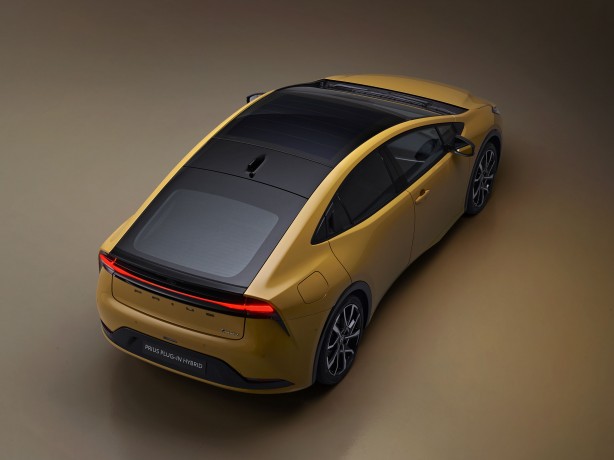 Foto - Toyota’nın o modeli "En Çevreci Otomobil" seçildi!