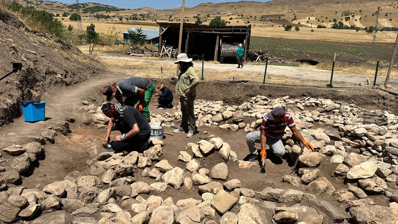 Foto - Tozkoparan Höyüğü'nde üçüncü kazı başladı! 6 bin 350 yıllık tarih ortaya çıktı