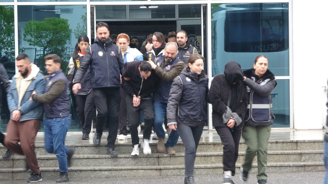 Trabzon merkezli 23 ilde 9 milyarlık yasa dışı bahis ve dolandırıcılık operasyonu