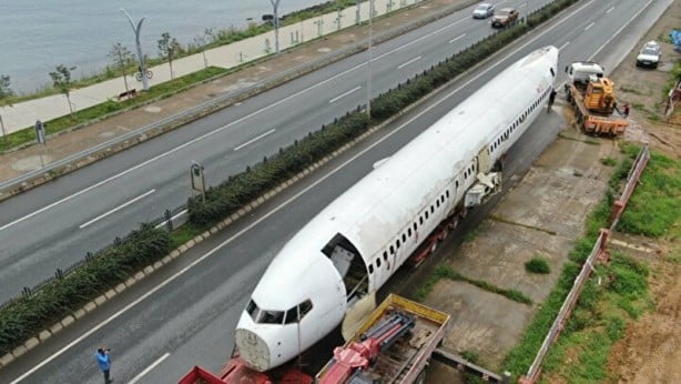 Trabzon'da düşen uçak pide salonu olacak