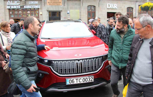 Foto - Trabzon’da Togg'a yoğun ilgi