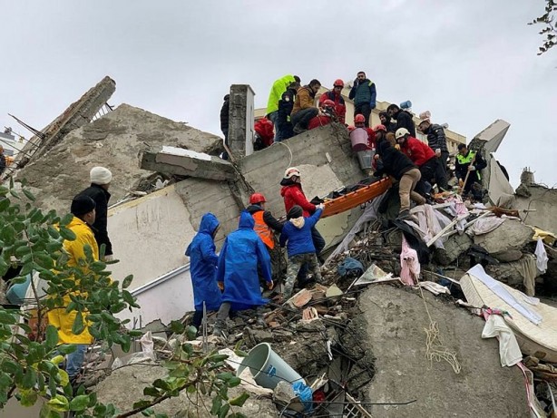 Foto - Trabzon'da tüyler diken diken oldu! Taraftarlar 10 şehri unutmadı...