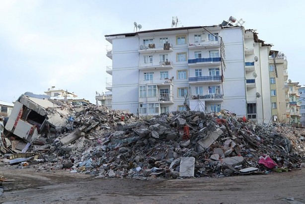 Foto - Trabzon'da tüyler diken diken oldu! Taraftarlar 10 şehri unutmadı...