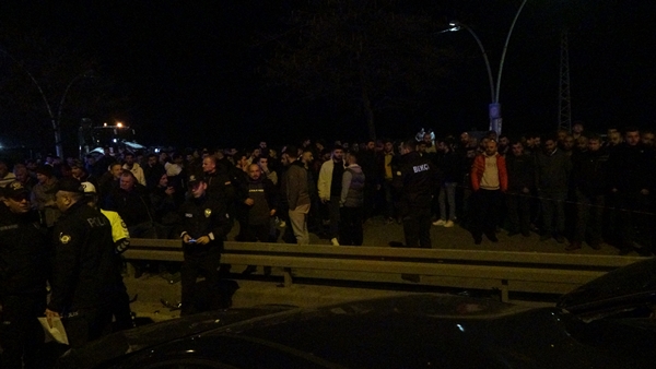 Foto - Trabzon'da zincirleme kaza: 1 ölü, 5 yaralı